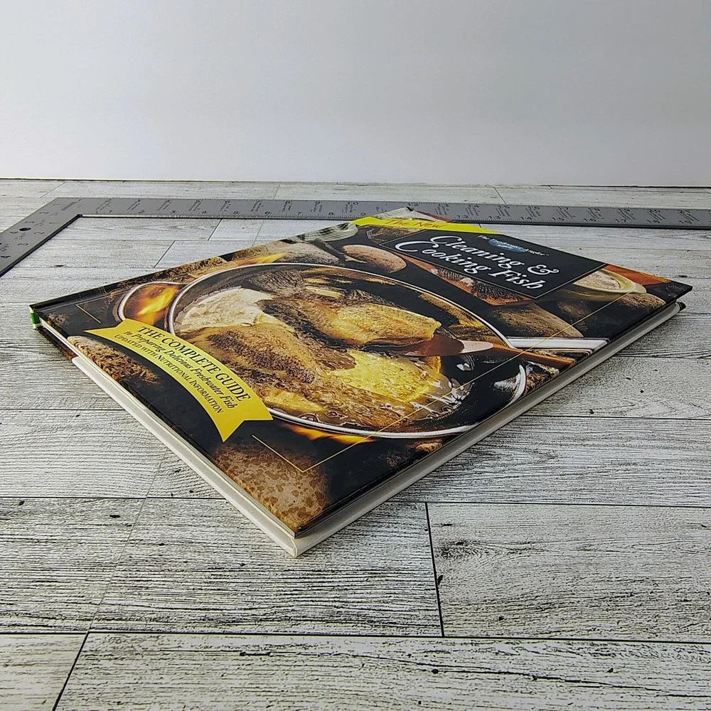 Freshwater Angler Cleaning & Cooking Fish Complete Guide Cookbook HC 1999 VG